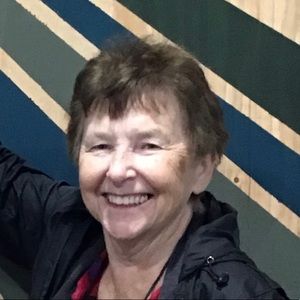 Meet your Posher, Christina